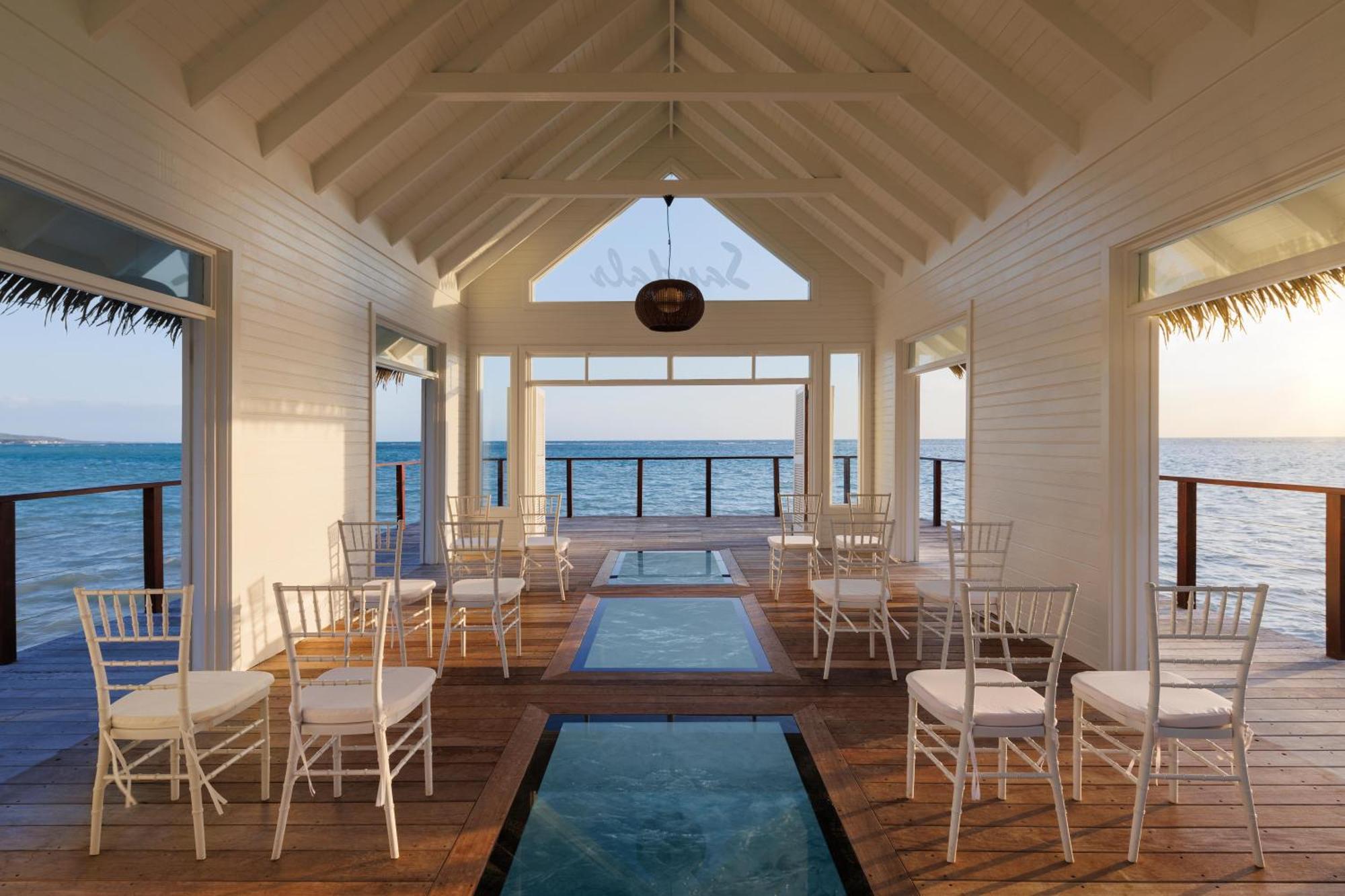 Sandals South Coast All Inclusive - Couples Only (Adults Only) Savanna-la-Mar Экстерьер фото